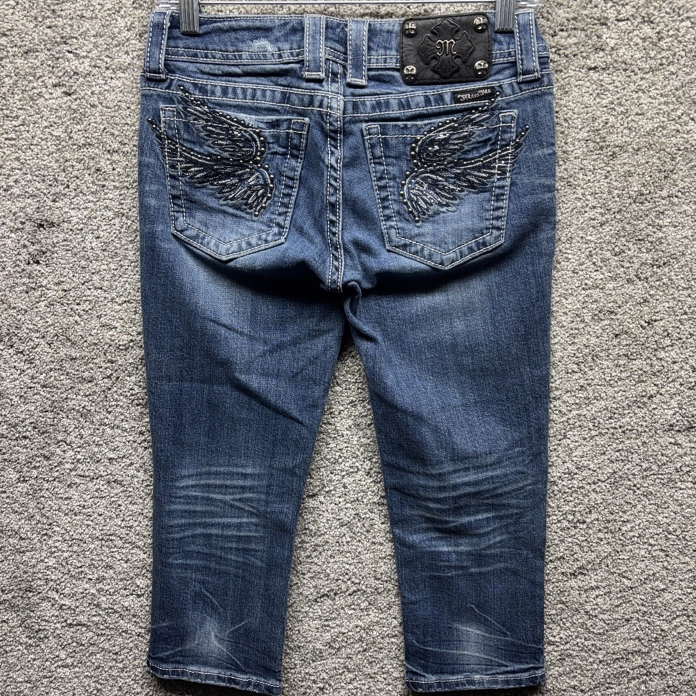 Miss Me Jeans Womens 27 Capri JP5163P2 Angel Wing Pockets Embellished Distressed